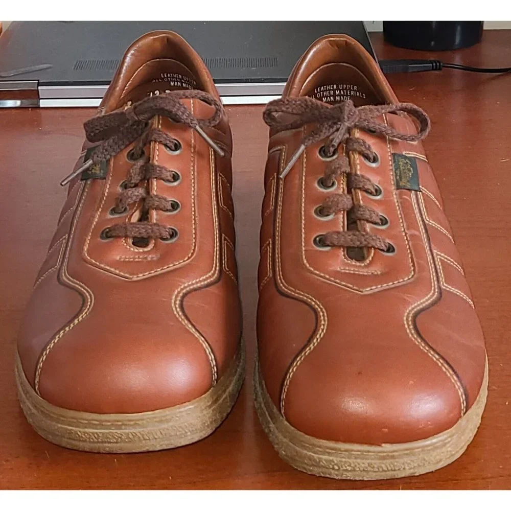 Trackers Brown Leather 12D shoes men walking support shoes need insoles. Great!